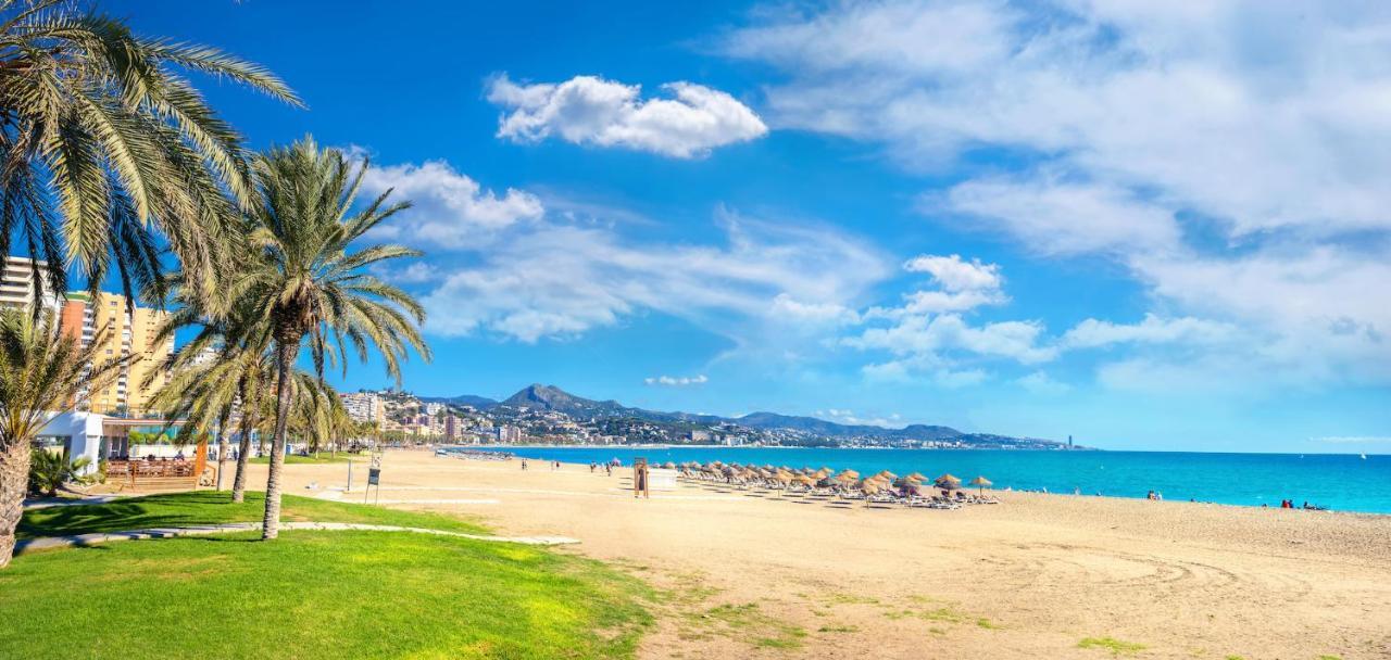 Ayala Malaga City Center 6Pax 外观 照片